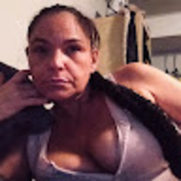 Meet your Posher, Sherry - Picture 1 of 1